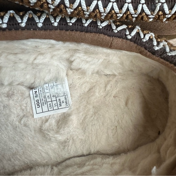 UGG Women's Tasman Slippers, used - Picture 6 of 10
